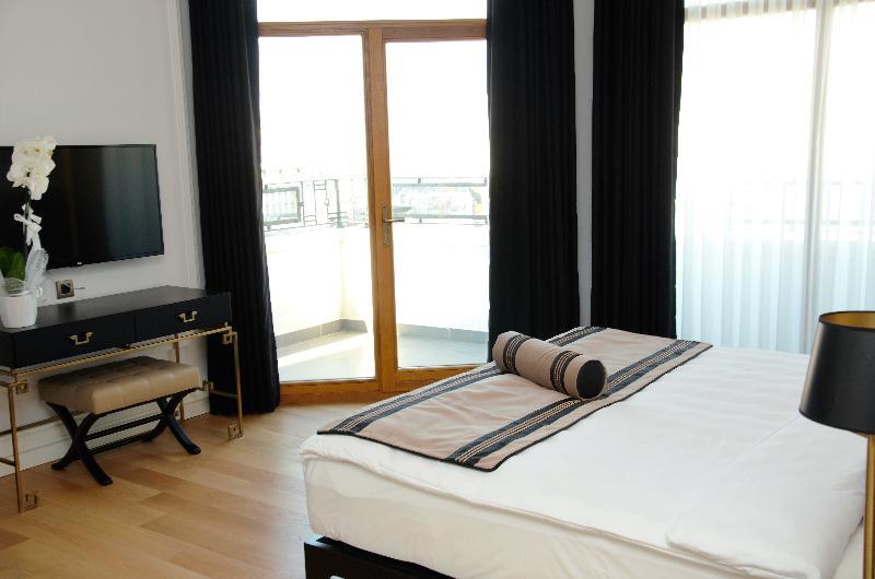 Lush Hotel Taksim - Special Category Istanbul Exteriör bild